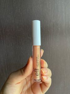 4 Nailpaints + 1 Free Lipgloss From Elf