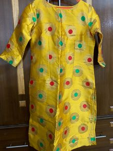 Kurta Set With Dupatta