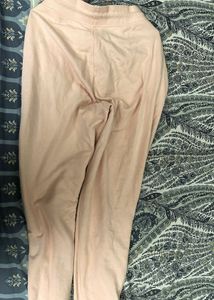 Breathable Joggers With Exculsive Cotton
