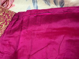 Magenta Banarasi Silk Saree (blouse 42in)
