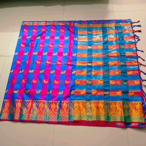 🛍️Like New Checked Silk Saree ⭐⭐⭐⭐⭐