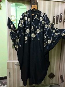 Floral Embroidered Black Abaya Free Size