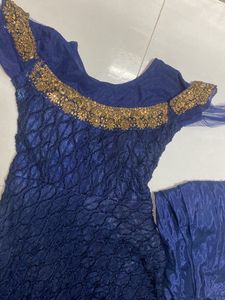 Very Pretty Heavy Gown