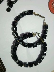 Earrings Collection