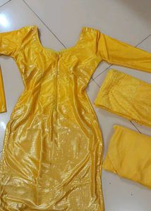 Chudidaar Suit And Dupatta Set Lycra Fabric