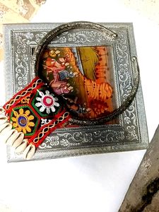 Hasli (hasli necklace)