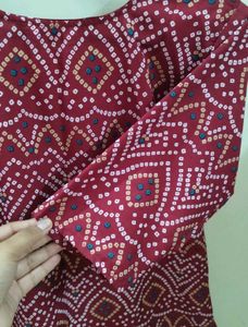 7Threads Chunri Print Kurta Pant Set