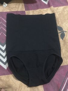 Black High-Waisted Shaping Panties