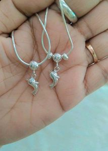 Charming Dolphin Design Silver Anklets