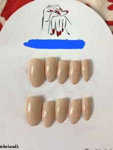 Press-On Nail Set