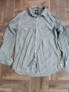 Men's Casual Button-Down Shirt