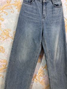 Y2k/Vintage Baggy High Rise Jeans