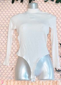 Size Extra S🎁Buy 2 Get 1 Free 🎁White Bodysuit