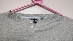 Full Sleeve Cropped T Shirt
