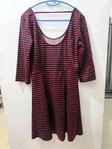 Blue &amp; Peach Horizontal Stripes Middle