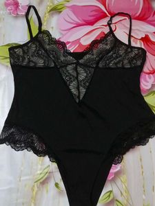 1055)Black Lace Bodysuit