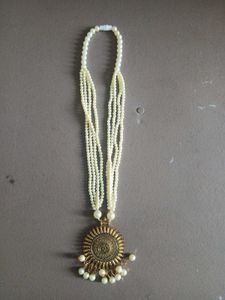 Elegant Pearl Necklace &amp; Bracelet Set