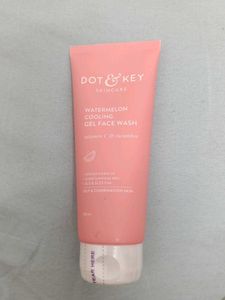 Dot & Key Watermelon Cooling Gel Face Wash