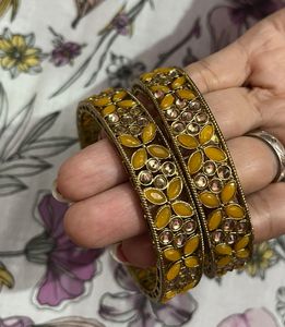 Bangles set
