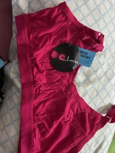 Clovia Hot Pink Sports Bra