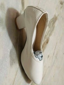 White Pointed-Toe Heels