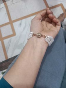 Elegant White Criste Stone Beaded Bracelet
