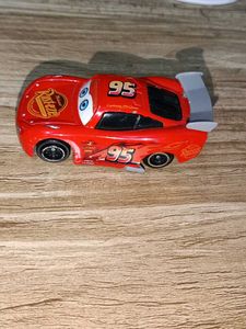 Disney Pixar Cars Lightning McQueen Diecast