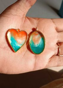 Two Pendent