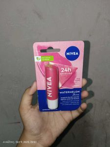 Nivea Watermelon Shine Lip Balm
