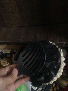 Khadi Fruit Face Pack and hair bun