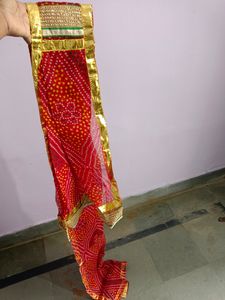 Dupatta from women