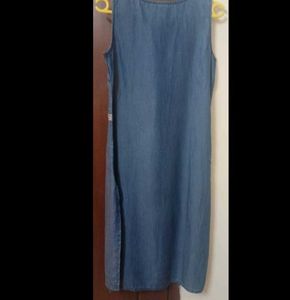 ATEESA Blue-White Embroidered Kurti,Size - S