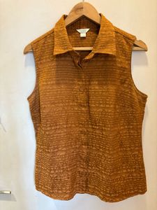 Beautiful Sleeveless Button-Up Shirt