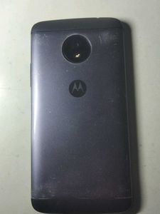 Moto E4 Plus