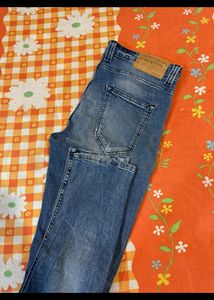 New UCB Jeans Mens Size 32 United Colors Of benett