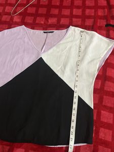 Color Block V-Neck Top