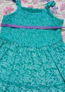 Elegant Green &amp; White Kurta Set