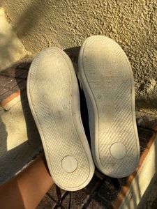 HIGHLANDER Sneakers
