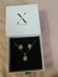 Pendant Set