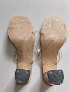 STYLOS'STAIN TRANSPARENT STRAP SANDAL