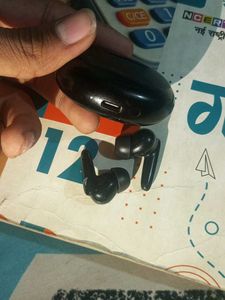 Stylish Black Wristwatch