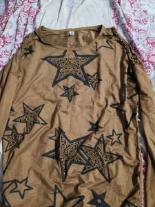 Star Print Long Sleeve Top