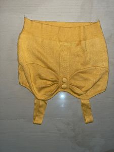 Crop Top With Hot Look