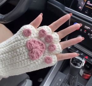 crochet Cat Paw Gloves