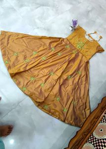 Ethnic Wear Gown With Dupatta