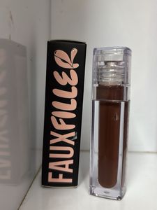 huda beauty Faux Filler Lip gloss