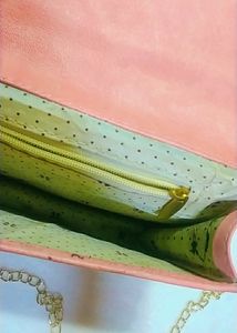 Peach Colored Gucci Handbag/ Slingbag