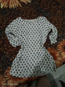White Short Kurti – Chic & Comfortable