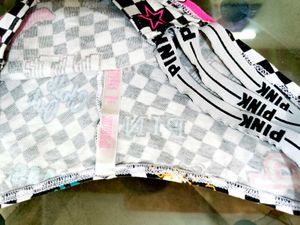 Beautiful Black And White Chck Bottom Wear