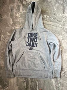 Vintage Nike Hoodie - Take Two Daily